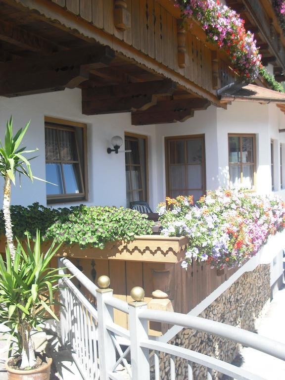 Landhaus Granat Mayrhofen Dış mekan fotoğraf