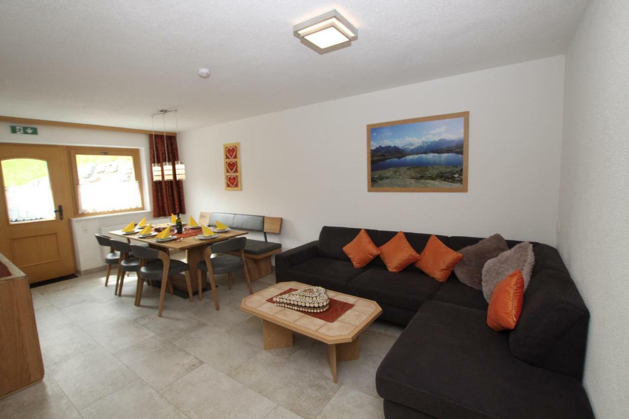 Landhaus Granat Mayrhofen Dış mekan fotoğraf